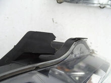 Load image into Gallery viewer, Frontscheinwerfer Toyota Yaris PJT4410 Rechts Scheinwerfer Headlight