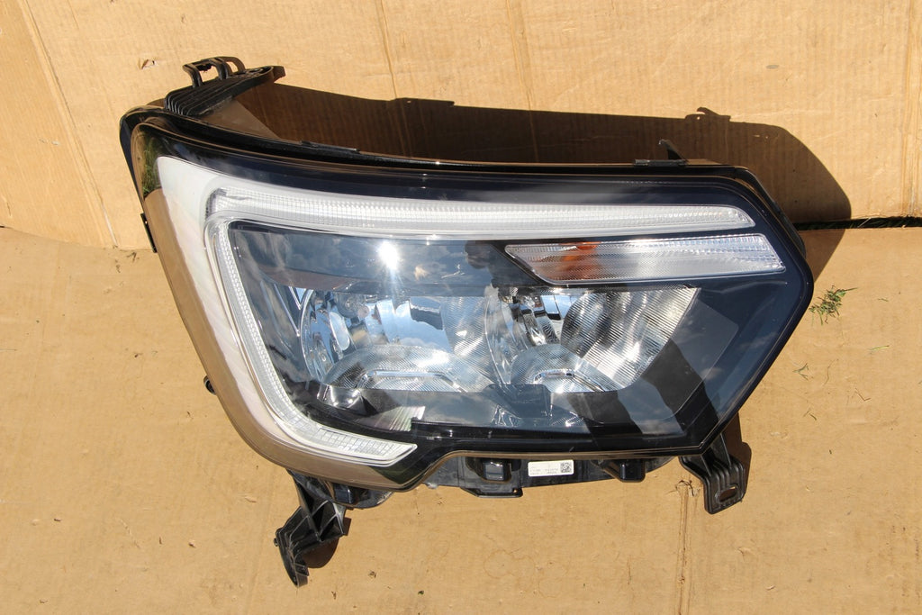 Frontscheinwerfer Renault Master III 260105567R LED Rechts Headlight