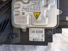 Laden Sie das Bild in den Galerie-Viewer, Frontscheinwerfer Mercedes-Benz W251 A2518206861 A2518206761 Xenon Ein Satz SCH3579878737yt