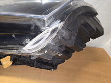Laden Sie das Bild in den Galerie-Viewer, Frontscheinwerfer Skoda Superb III 3V1941015B Xenon Links Scheinwerfer Headlight