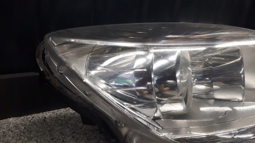 Frontscheinwerfer Mercedes-Benz W251 A2518203661 Rechts Scheinwerfer Headlight