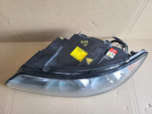 Load image into Gallery viewer, Frontscheinwerfer Volvo S40 30698889 Links Scheinwerfer Headlight SCH5179689189bx