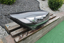 Load image into Gallery viewer, Frontscheinwerfer Kia Sorento III Rechts Scheinwerfer Headlight