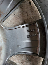 Load image into Gallery viewer, 1x Alufelge 16 Zoll 6.5&quot; 4x108 20ET Glanz Silber 9678398177 Peugeot Rim Wheel