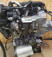 Load image into Gallery viewer, Motor Seat Skoda VW Arona Kamiq DLA 1.0 TSI 110PS 6TKm 2022 Benzin Unkomplett