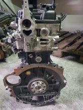 Laden Sie das Bild in den Galerie-Viewer, Motor Hyundai Terracan Hp Z15FB240 1.7 CRDI Diesel Engine Unkomplett MOT8465977198dk