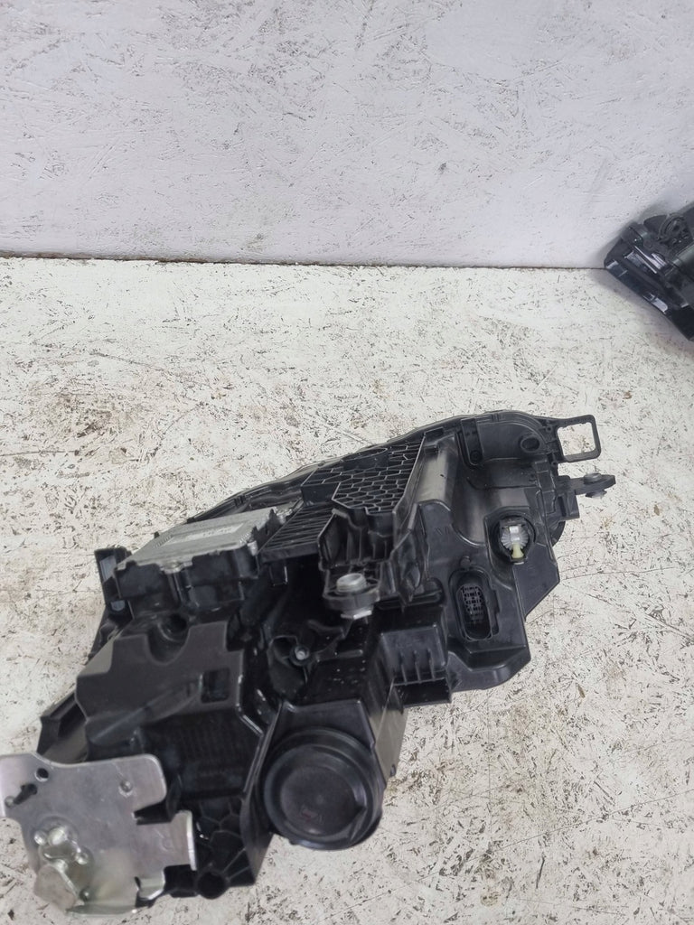 Frontscheinwerfer Skoda Superb 3P1941016 Rechts Scheinwerfer Headlight SCH5341458729qt