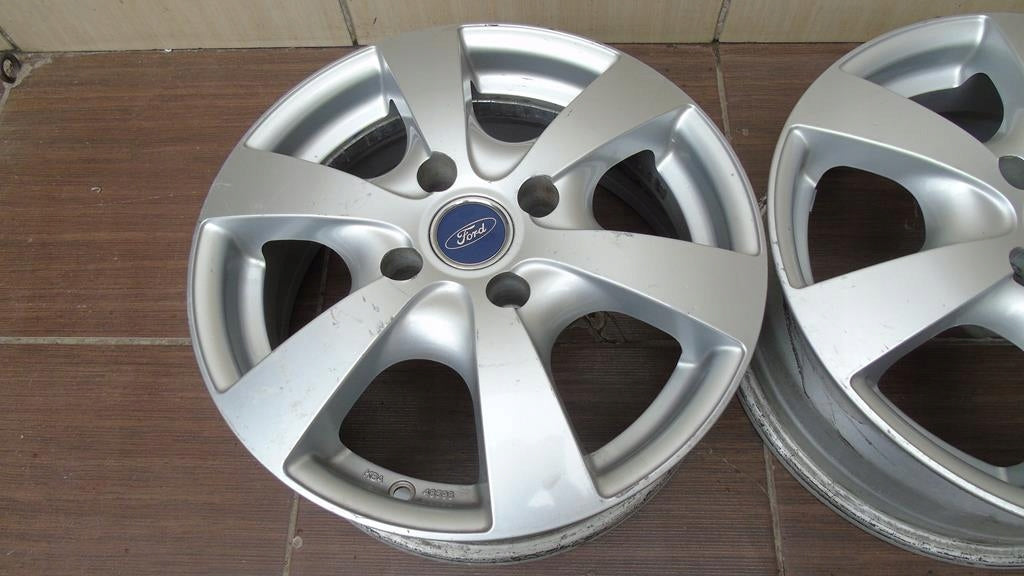 4x Alufelge 15 Zoll 6.0" 4x108 26ET Rim Wheel FEL4135644533um