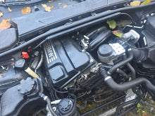 Laden Sie das Bild in den Galerie-Viewer, Motor BMW E91 E90 E87 N46B20B 2.0 150PS Benzin Engine Unkomplett MOT9843010592kw