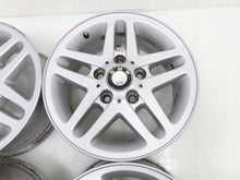 Laden Sie das Bild in den Galerie-Viewer, 4x Alufelge 15 Zoll 6.5" 5x120 42ET Silber 10953687 BMW 3 E36 E46 E90 Rim Wheel FEL6844591495zq