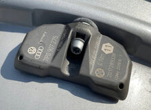 Laden Sie das Bild in den Galerie-Viewer, 1x Alufelge 18 Zoll 8.0" 5x130 7P5601025 Porsche Cayenne Rim Wheel FEL5747171402xk