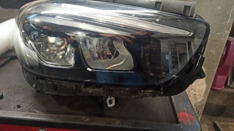 Frontscheinwerfer Mercedes-Benz W247 LED Rechts Scheinwerfer Headlight