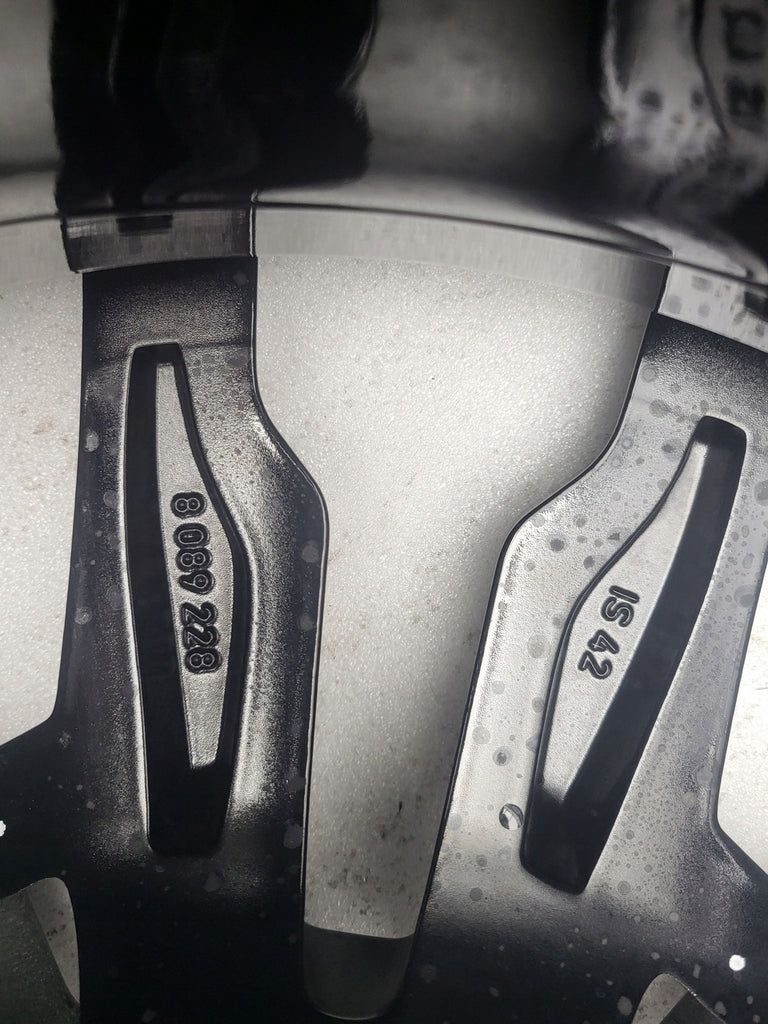 1x Alufelge 19 Zoll 9.0" 5x112 42ET 8089228 BMW 4 G22 G23 I4 G26 Rim Wheel