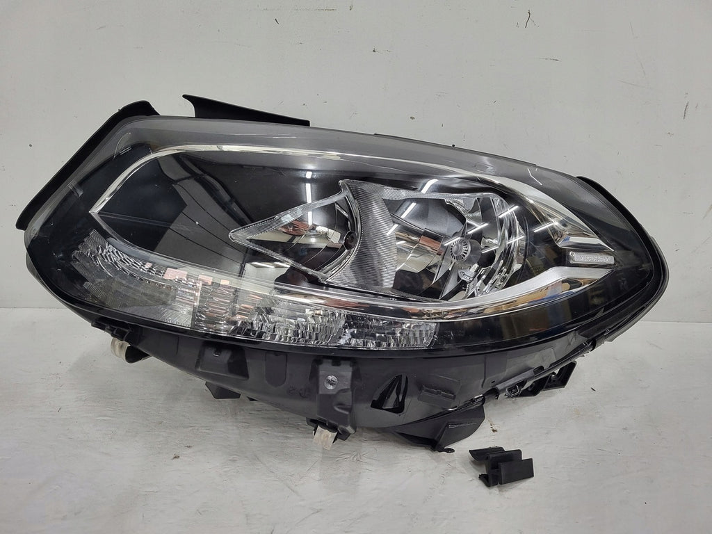 Frontscheinwerfer Mercedes-Benz W246 A2468205361 Links Scheinwerfer Headlight SCH8242859539ja
