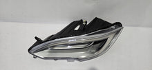 Laden Sie das Bild in den Galerie-Viewer, Frontscheinwerfer Tesla Model S 105357400E Links Scheinwerfer Headlight