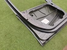 Laden Sie das Bild in den Galerie-Viewer, Tür Mercedes-Benz W247 X247 A2477221300 A2477229301 Vorne Links Zum Streichen