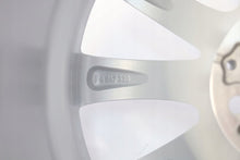 Load image into Gallery viewer, 4x Alufelge 18 Zoll 8.0" 5x112 30ET 6867338 BMW G30 G32 G11 Rim Wheel FEL5075308297ii