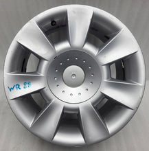 Laden Sie das Bild in den Galerie-Viewer, 1x Alufelge 15 Zoll 7.0" 5x120 20ET Glanz Silber 6751763-13 BMW 5 E39 Rim Wheel FEL7569213935va