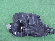 Laden Sie das Bild in den Galerie-Viewer, Frontscheinwerfer Skoda Karoq 57B941010 Rechts Scheinwerfer Headlight SCH7762524994ha
