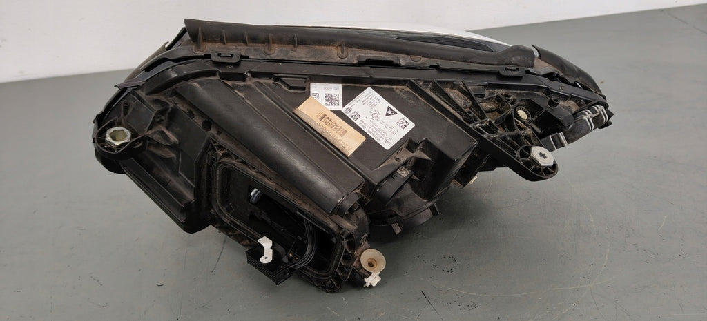 Frontscheinwerfer Mercedes-Benz W205 A2059068005 LED Rechts Headlight SCH3670764667zl