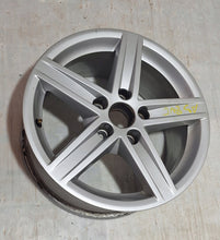 Load image into Gallery viewer, 1x Alufelge 16 Zoll 7.0&quot; 5x112 8V0601025DC Audi A3 Rim Wheel