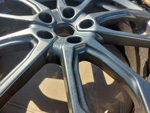 Laden Sie das Bild in den Galerie-Viewer, 1x Alufelge 20 Zoll 6.5&quot; 5x114.3 33ET KBA51050 Renault Rim Wheel