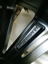 Load image into Gallery viewer, 1x Alufelge 18 Zoll 8.0" 5x112 44ET Glanz Grau 3G0601025 VW Passat Rim Wheel FEL5890499840pn