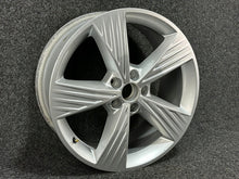 Laden Sie das Bild in den Galerie-Viewer, 1x Alufelge 19 Zoll 89A601025B Audi E-Tron Sportback Q4 Rim Wheel FEL7771174141xe