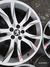 Load image into Gallery viewer, 1x Alufelge 19 Zoll 8.5" 5x108 27ET Glanz Silber 9673495677 Peugeot Rcz FEL1966366048jo