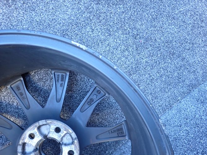 1x Alufelge 18 Zoll 7.5" 5x112 51ET Glanz Silber 5F0601025 Seat Leon Rim Wheel