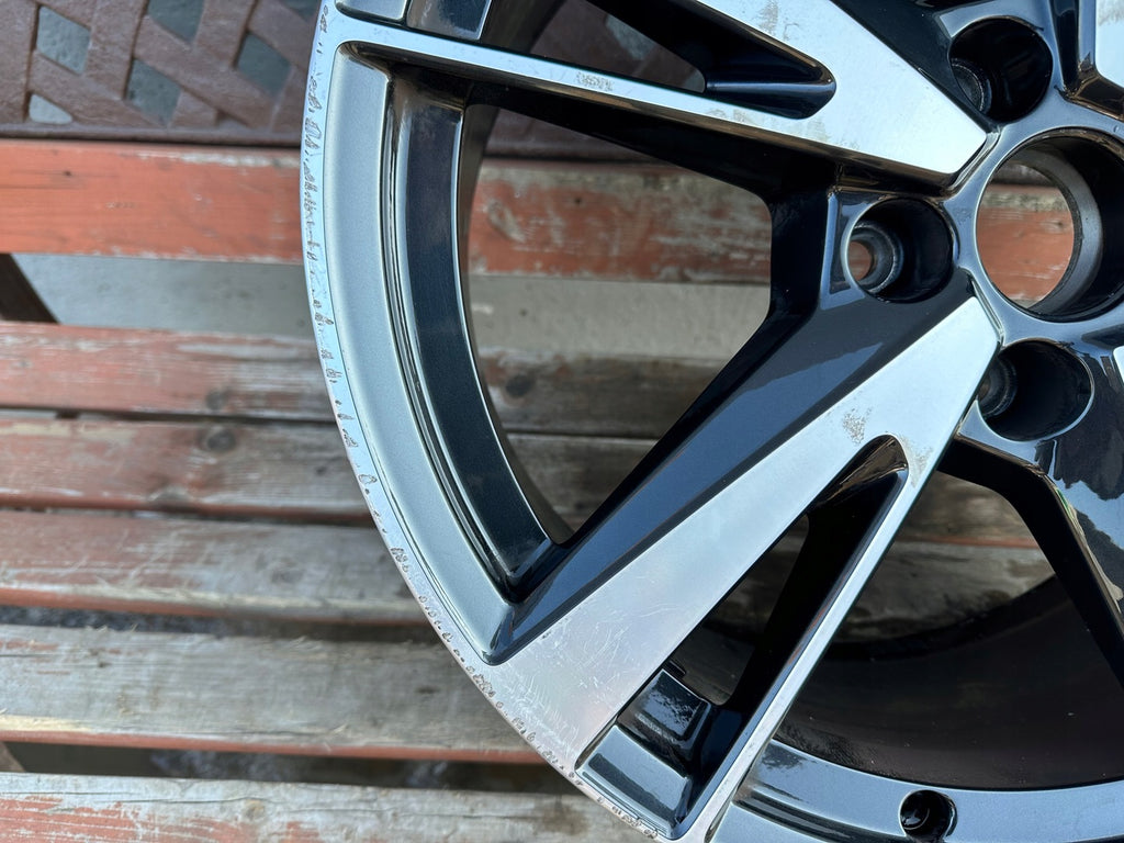 1x Alufelge 18 Zoll 8.0" 5x112 46ET 8Y0601025N Audi A3 Rim Wheel