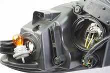 Load image into Gallery viewer, Frontscheinwerfer Hyundai I20 92101-1KXXX Links Scheinwerfer Headlight