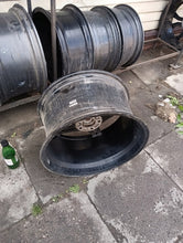 Laden Sie das Bild in den Galerie-Viewer, 1x Alufelge 18 Zoll 5x112 Glanz BMW Rim Wheel FEL3466892419vi