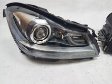 Load image into Gallery viewer, Frontscheinwerfer Mercedes-Benz W204 A2048204339 A2048204439 Xenon Ein Satz SCH2782021732ha