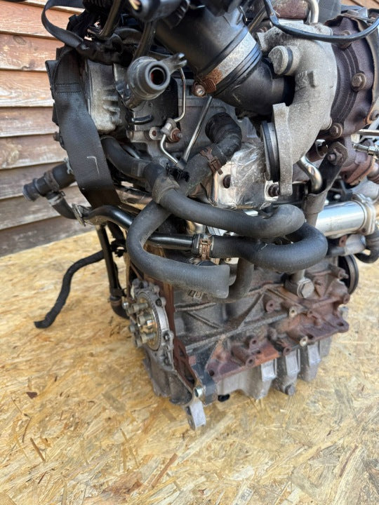 Motor VW Tiguan CBA 2.0 TDI Diesel Engine Komplett MOT9636567307fa