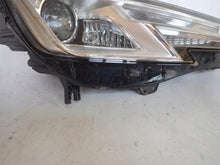 Load image into Gallery viewer, Frontscheinwerfer Audi A4 B9 8W0941006 LED Ein Stück (Rechts oder Links)