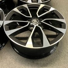 Laden Sie das Bild in den Galerie-Viewer, 4x Alufelge 18 Zoll 7.0" 5x112 45ET Glanz Schwarz 57A601025AS Skoda Karoq FEL8088326267jr