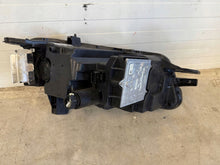 Load image into Gallery viewer, Frontscheinwerfer Opel E Combo 9864179480 Links Scheinwerfer Headlight SCH4277120667yl