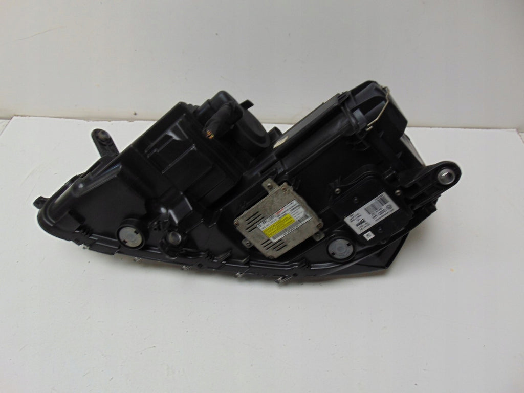 Frontscheinwerfer VW Passat B7 3AB941754 8K0941597B 3D0941329 Xenon Rechts SCH3856480025co