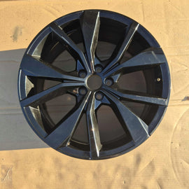 1x Alufelge 18 Zoll 7.0