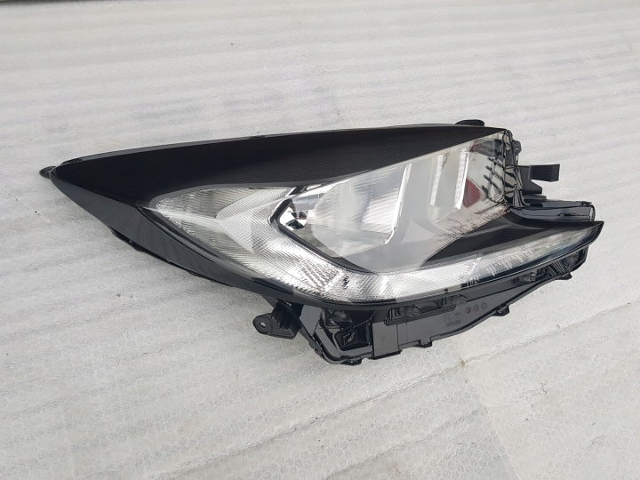 Frontscheinwerfer Toyota Aygo X Ein Satz Scheinwerfer Headlight SCH7490371762zh
