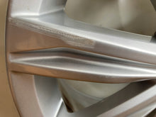 Load image into Gallery viewer, 1x Alufelge 17 Zoll 6.5" 5x112 52ET Glanz Silber 5TA601025D VW Passat Rim Wheel FEL6591589518wa