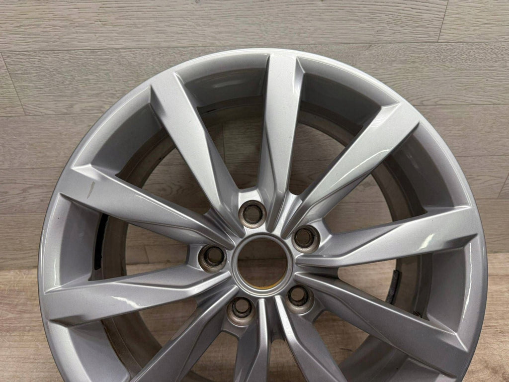 1x Alufelge 17 Zoll 49ET Silber 5G0601025CH VW Golf Vii Rim Wheel FEL1527821878cz