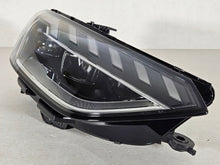 Laden Sie das Bild in den Galerie-Viewer, Frontscheinwerfer Audi A4 B9 8W0941034G LED Rechts Scheinwerfer Headlight