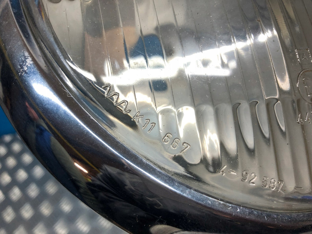 Frontscheinwerfer VW Beetle LE1801A K1049 K11667 4-92587 Vorderseite Headlight SCH6512750610zw
