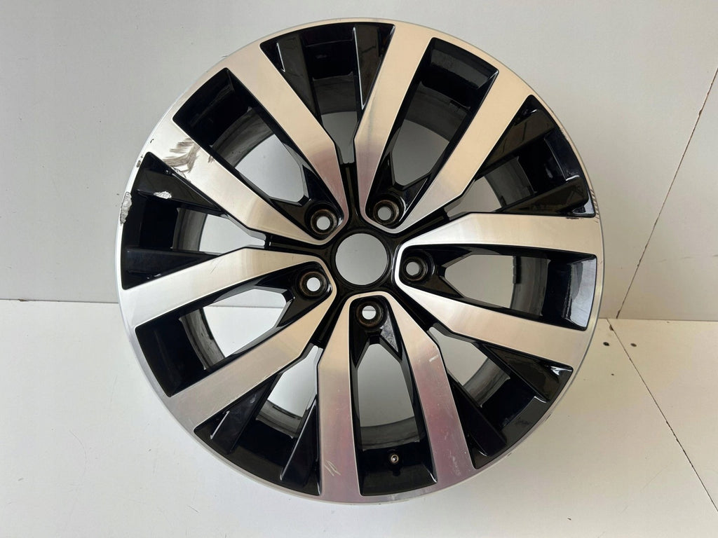 1x Alufelge 18 Zoll 7E0601025H VW Transporter Caravelle Rim Wheel FEL8961804108in