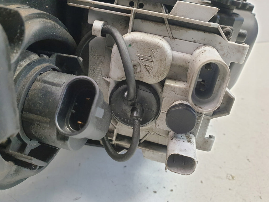 Frontscheinwerfer BMW Compact E46 6905496 0301187200 Xenon Rechts Headlight