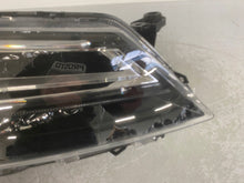 Laden Sie das Bild in den Galerie-Viewer, Frontscheinwerfer Seat Ateca 576941008F Rechts Scheinwerfer Headlight SCH8338190134oy