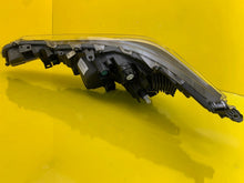Load image into Gallery viewer, Frontscheinwerfer Toyota Corolla 81110-02X10 LED Rechts Scheinwerfer Headlight SCH8517689299fh