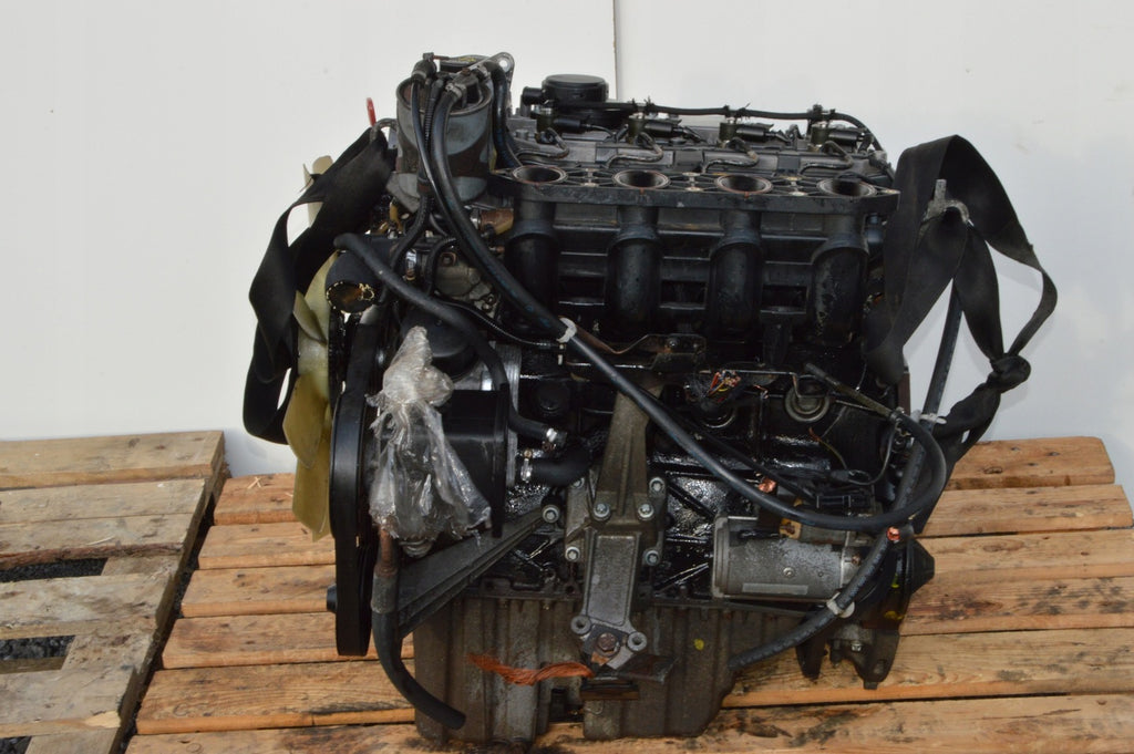 Motor Mercedes-Benz Sprinter 6110701687 2.2 CDI 177TKm Diesel Engine Komplett